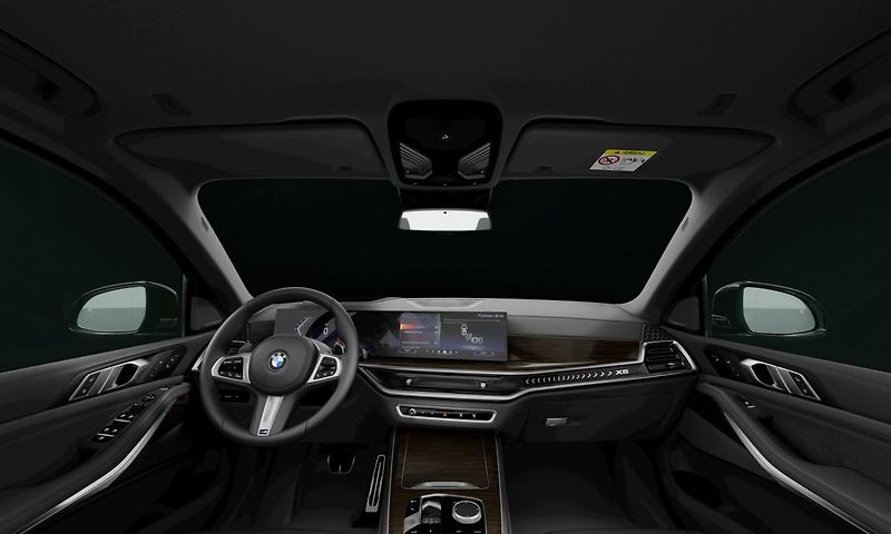 BMW X5 xDrive30d - fotka 5 z 8