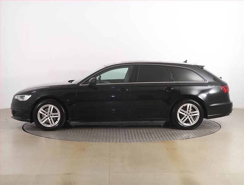 Audi A6 (2015) 2.0 TDI, Automat, Navi, Xenony - fotka 3 z 24