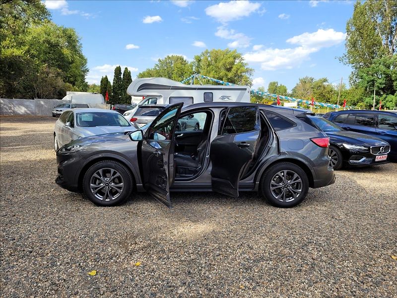 Ford Kuga 2,5 Rezervace! HEV,140kw,ST-li - fotka 17 z 50