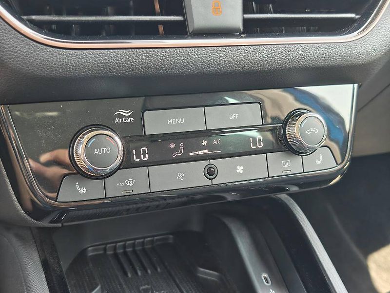 Škoda Scala Top Selection 7DSG 1,0TSI - fotka 18 z 23