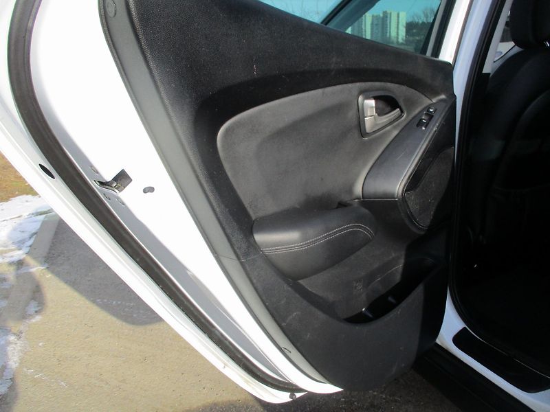 Hyundai ix35 1.6GDi COMFORT*TAŽNÉ Z*VÝHŘEV - fotka 36 z 49