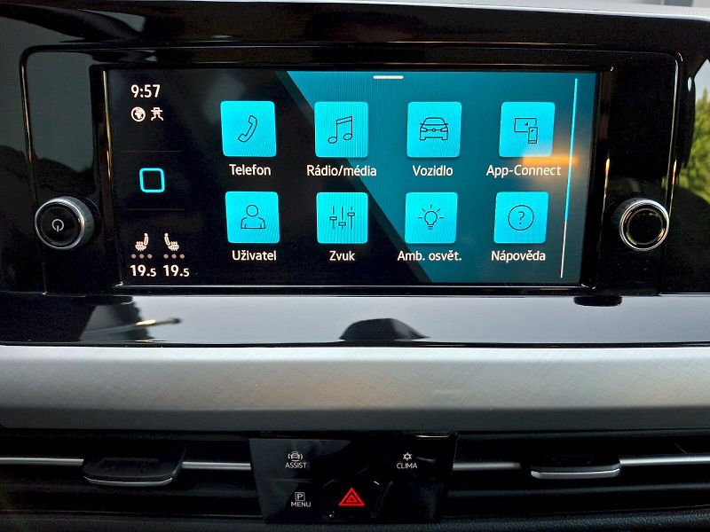 Volkswagen Golf (2020) Life 1,5TSi 96kW - fotka 21 z 33