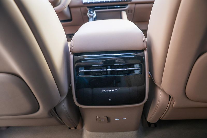 Dongfeng Ostatní (2026) M-HERO 817 II E1+a - fotka 33 z 36
