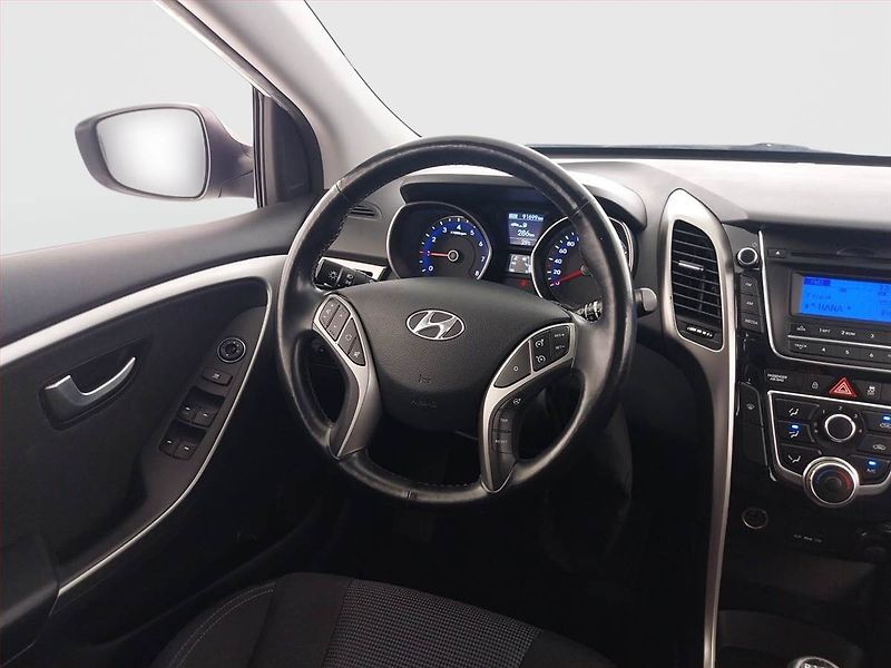 Hyundai i30 (2013) 1.6 MPI, ČR,1.maj, Serv.kniha - fotka 7 z 18