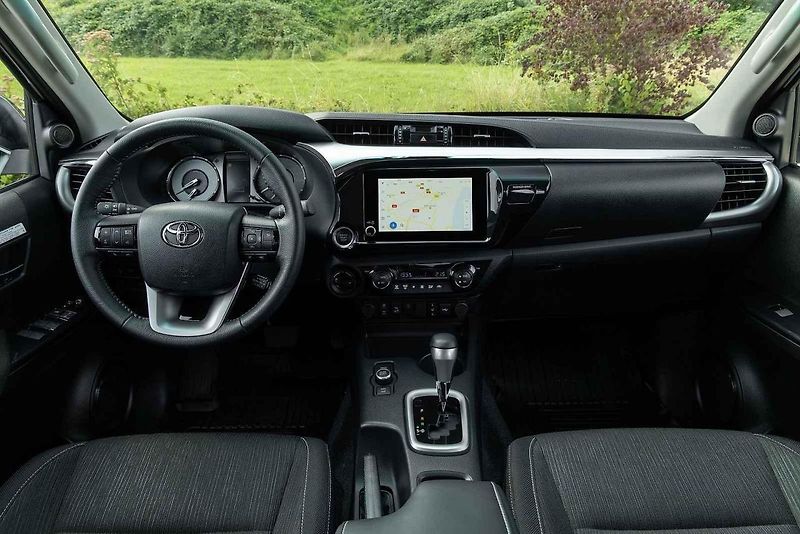 Také novou Toyotu Proace jsem mohl prověřit při jízdách v okolí Haagu
