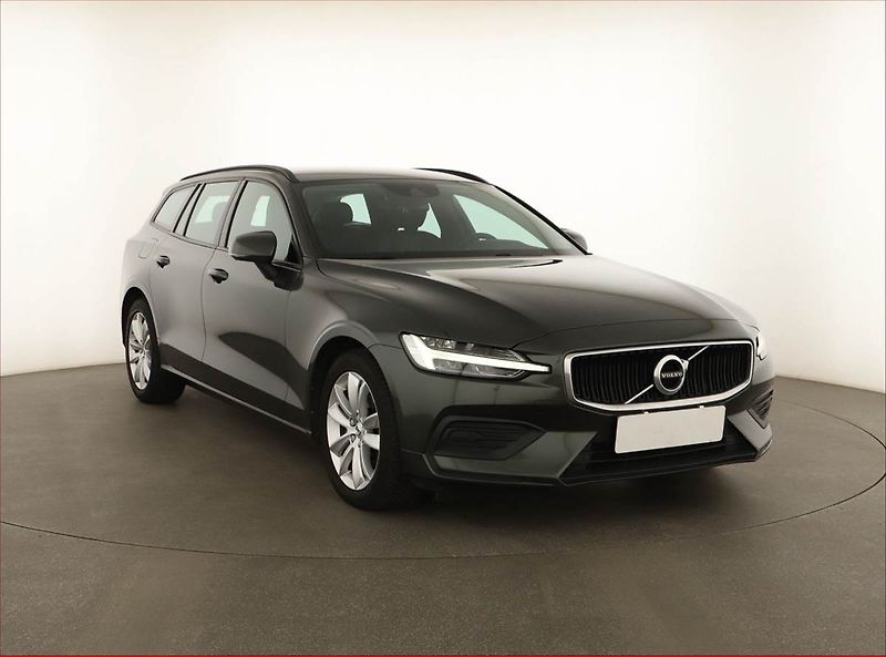 Volvo V60 (2020) D3 2.0, Kůže, Navi, Tempomat - fotografie inzerátu