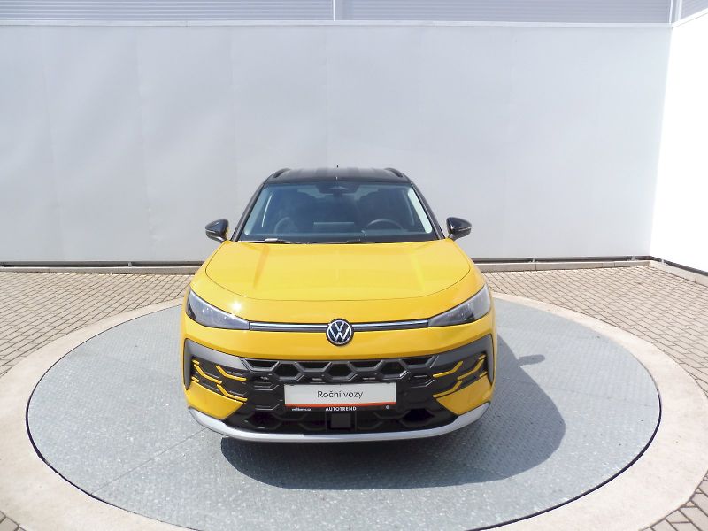 Volkswagen T-Roc (2026) Life 1,5 eTSI 85 kW DSG - fotka 4 z 27