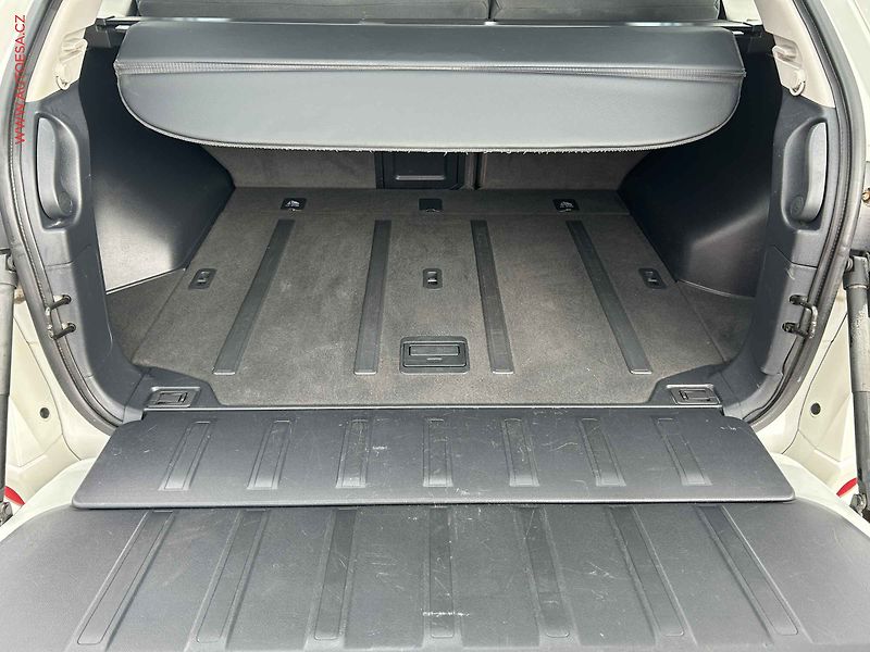 Renault Koleos (2009) 2.0 dCi 4x4, ČR, autoAC - fotka 7 z 18