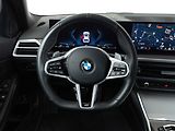 BMW Řada 3 330i xDrive Touring - náhled 13