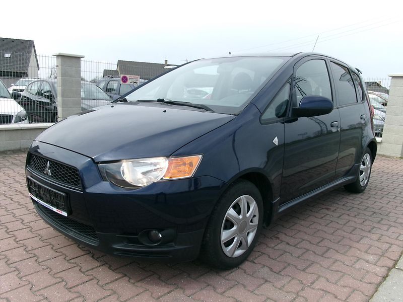 Mitsubishi Colt (2012) 1,3i - ZADÁNO  - fotka 2 z 25