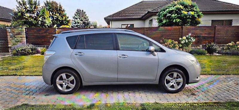 Toyota Verso 1.6 97 kw   - fotka 27 z 35