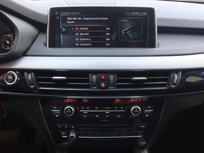 BMW X5 (2017) M Paket xDrive40d - fotka 12 z 25