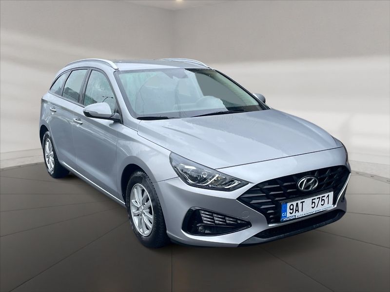 Hyundai i30 1,0 TGDI 120 Comfort - fotka 1 z 11