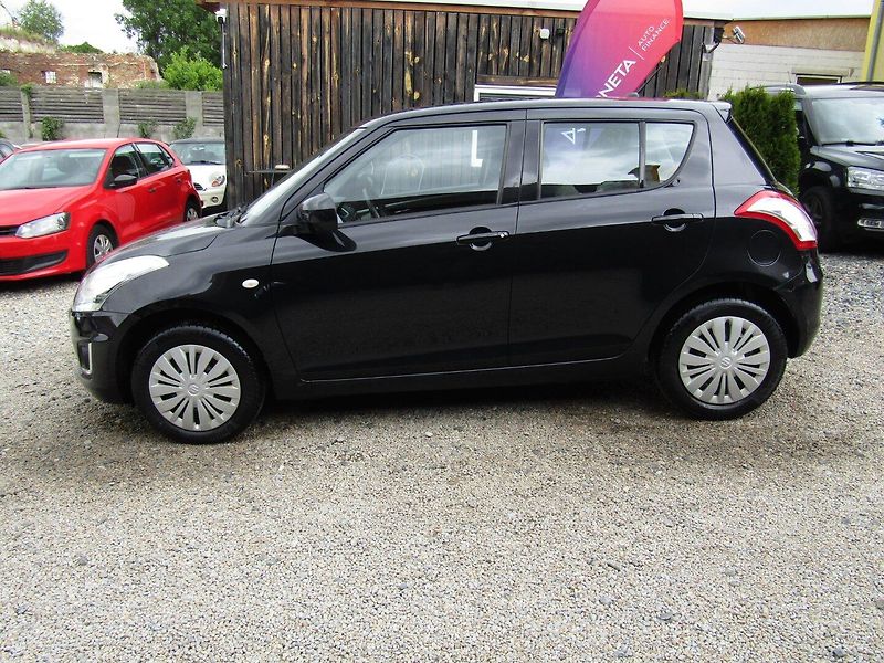 Suzuki Swift (2016) 1.3 16V 69kW  4X4 - fotka 3 z 42