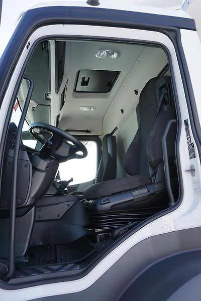 Mercedes-Benz (2017) ANTOS / 1830 / EURO 6 / KONTEN - fotka 7 z 45