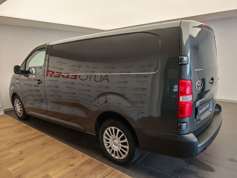 Toyota ProAce Panel Van L2 - 2.0L Diesel 177 - fotka 6 z 25