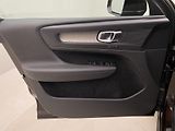 Volvo XC40 T4 AWD INSCRIPTION AUT CZ - náhled 7