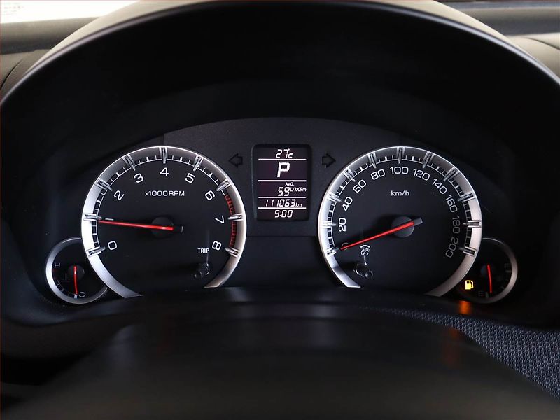 Suzuki Swift (2016) 1.2, Automat, Serv.kniha - fotka 8 z 14