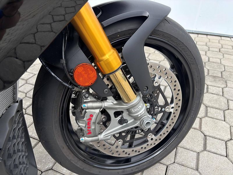Aprilia Tuono V4 1100 Factory - fotka 9 z 10