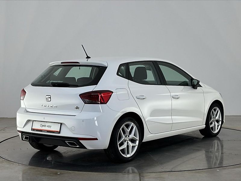 Seat Ibiza FR - fotka 2 z 28