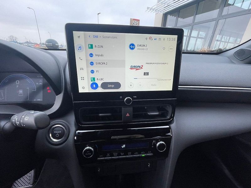 Toyota Yaris Cross 1.5 Hybrid 116HP FWD Style - fotka 16 z 29