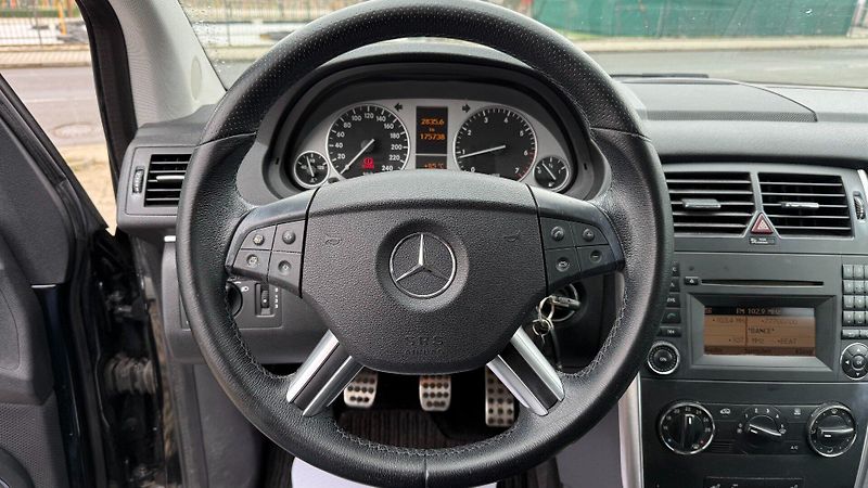 Mercedes-Benz Třídy B (2009) B180i 85kW *Klima*PDC* - fotka 12 z 22