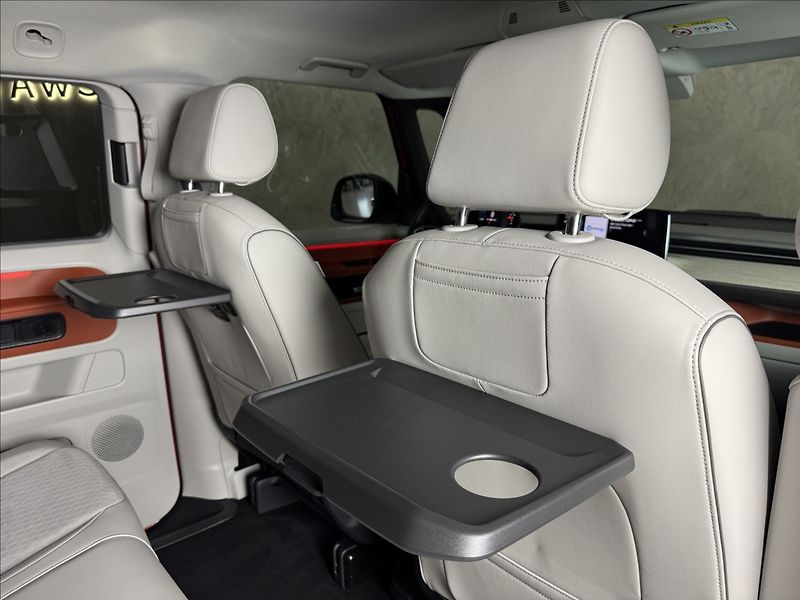 Volkswagen ID.Buzz Pro 150kW IQ Light Assist - fotka 17 z 50