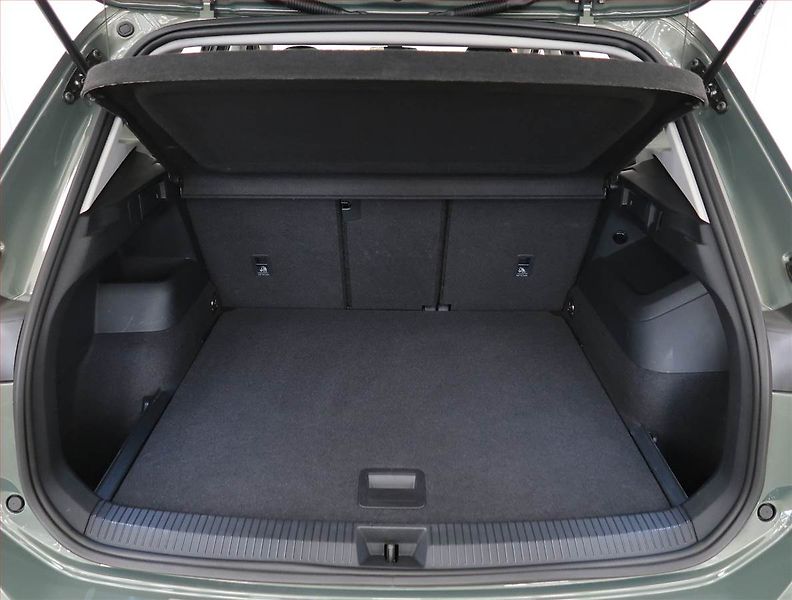 Volkswagen Tiguan (2025) Life 1.5 eTSI, digi klima - fotka 14 z 31