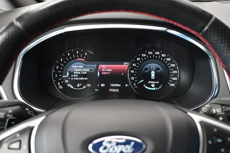 Ford S-MAX (2022) 2.0 ST-LINE 140 KW LED SONY AC - fotka 27 z 39