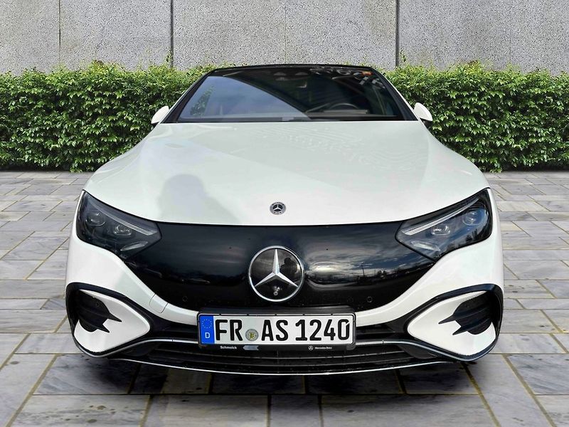 Mercedes-Benz EQE 350+ AMG Line - fotka 2 z 13
