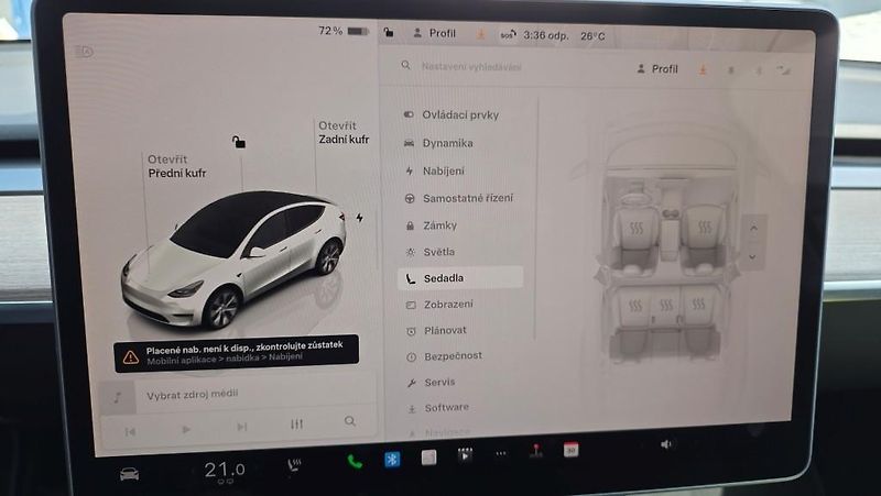 Tesla Model Y (2023) Long Range AWD DE SoH 90.2% - fotka 27 z 39