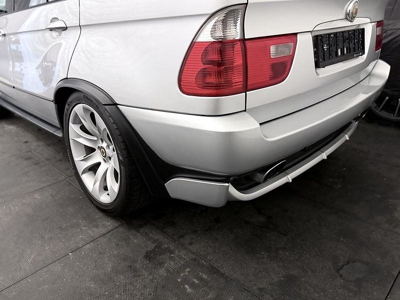 BMW X5 (2005) 4.8 IS V8,JEDINEČNÁ MOTORIZACE - fotka 18 z 33
