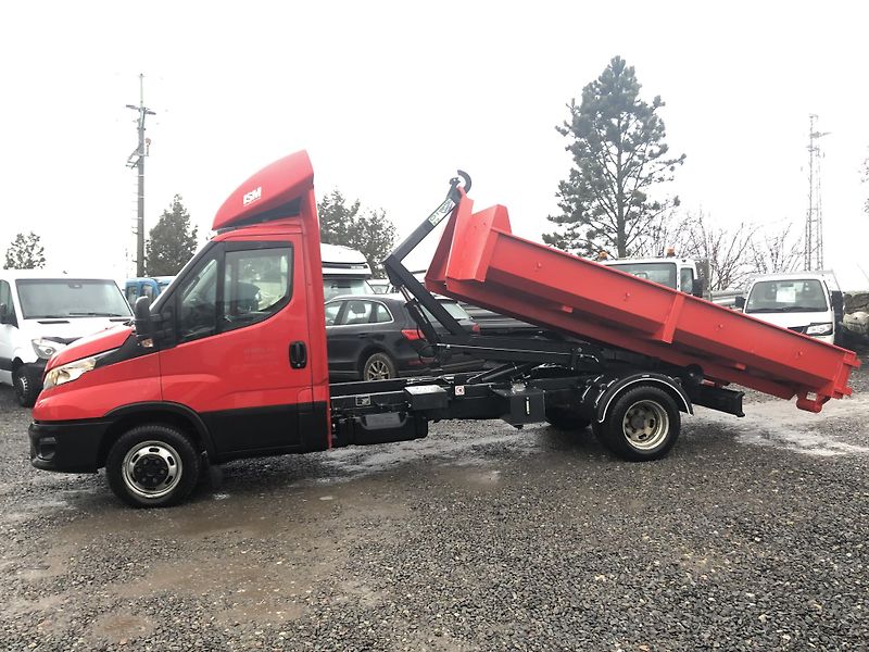Iveco Daily (2020) 50C16 3.0TDi novy nosič N1 - fotka 3 z 12