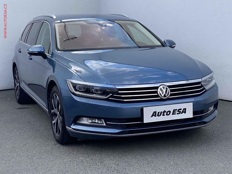 Volkswagen Passat (2016) 2.0 TDi, Highline, DSG, LED - fotografie inzerátu