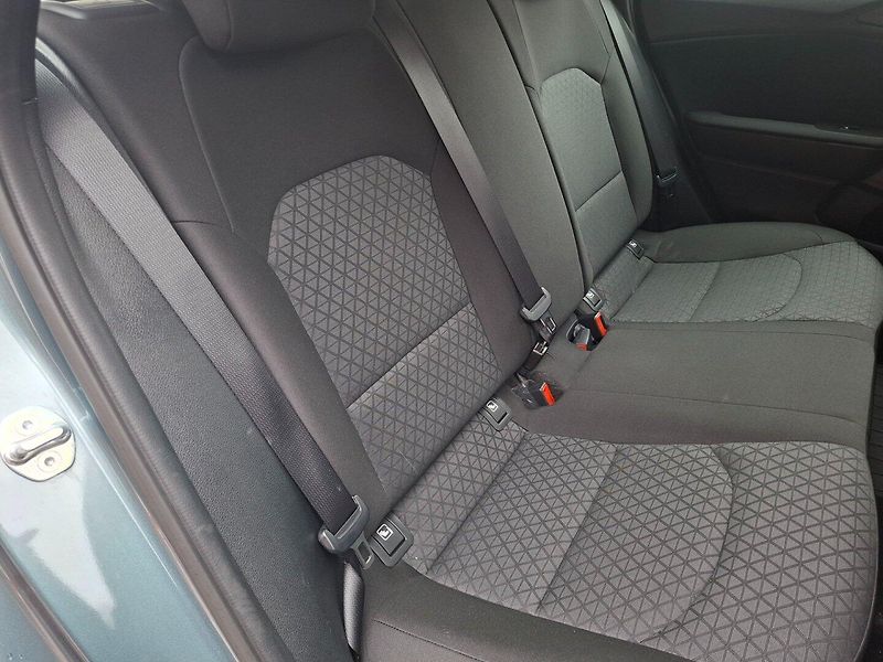 Kia Ceed (2023) SW 1.5T-GDI 118kW -1.MAJITEL - fotka 26 z 38