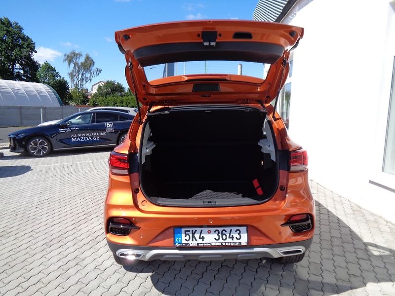 MG ZS 1,5 106 PS, Ess-plus, MÁLO KM! - fotka 7 z 27