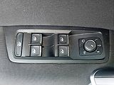 Volkswagen Touran (2023) 2.0 TDI DSG Highline Webasto - náhled 12