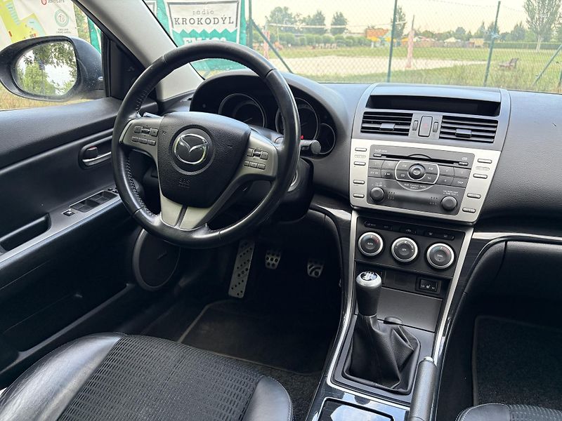 Mazda 6 2.5 Dynamic - fotka 24 z 31