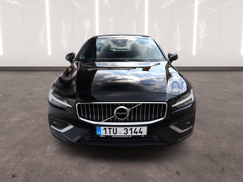 Volvo S60 (2019) T4 FWD Inscription - fotka 6 z 22