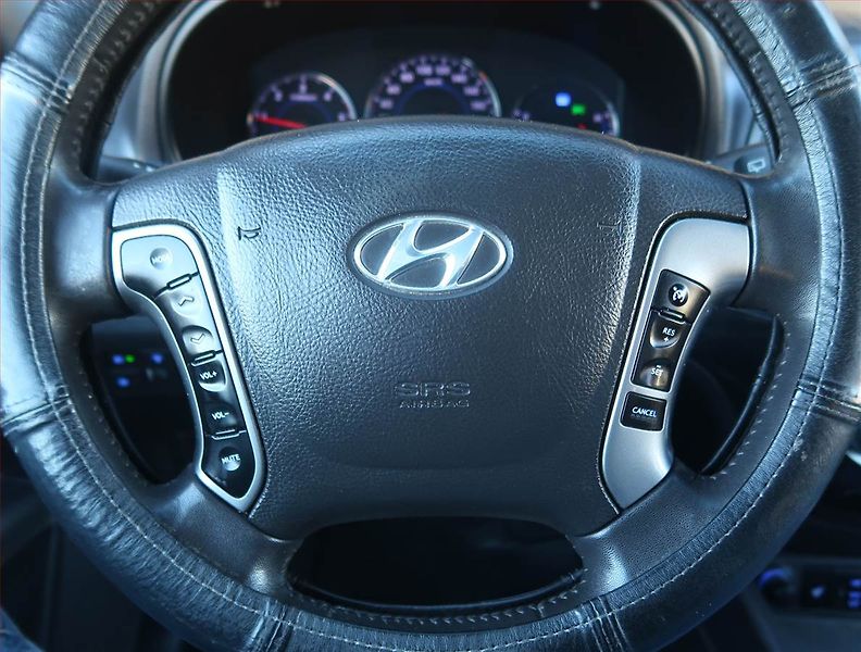 Hyundai Santa Fe (2012) 2.2 CRDi, 4X4, Automat - fotka 16 z 21