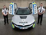 Nové hybridní BMW i8 jihomoravských policistů využívá pohon na elektřinu i spalovací motor.