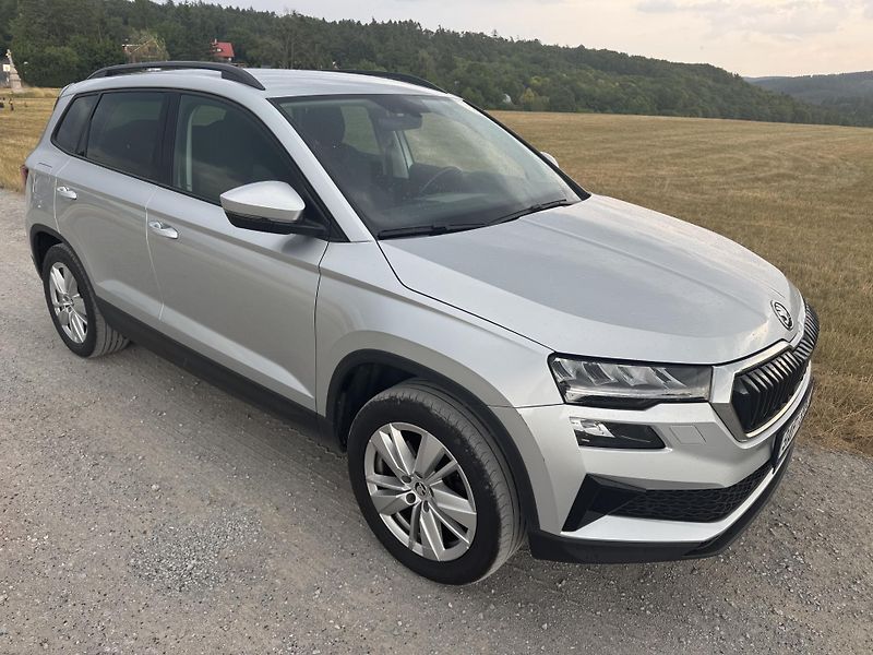 Škoda Karoq (2022) 2.0TDI 110kW 4x4 DSG STYLE+ ČR - fotka 2 z 29
