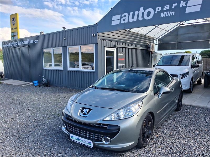 Peugeot 207 1,6 88kw Roland Garros - fotka 3 z 12