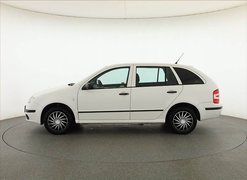 Škoda Fabia (2005) 1.4 16V, po STK, Tažné - fotka 3 z 14