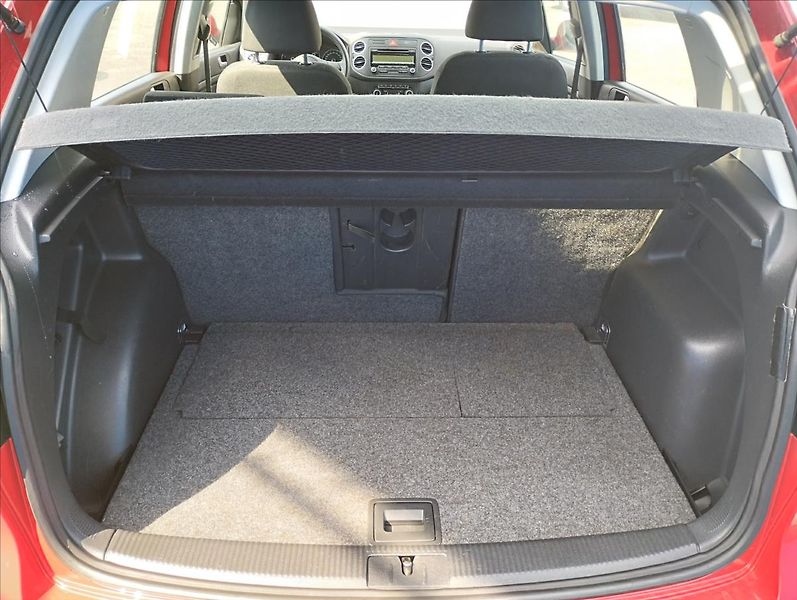 Volkswagen Golf Plus 1,2 TSi 77KW - fotka 17 z 17