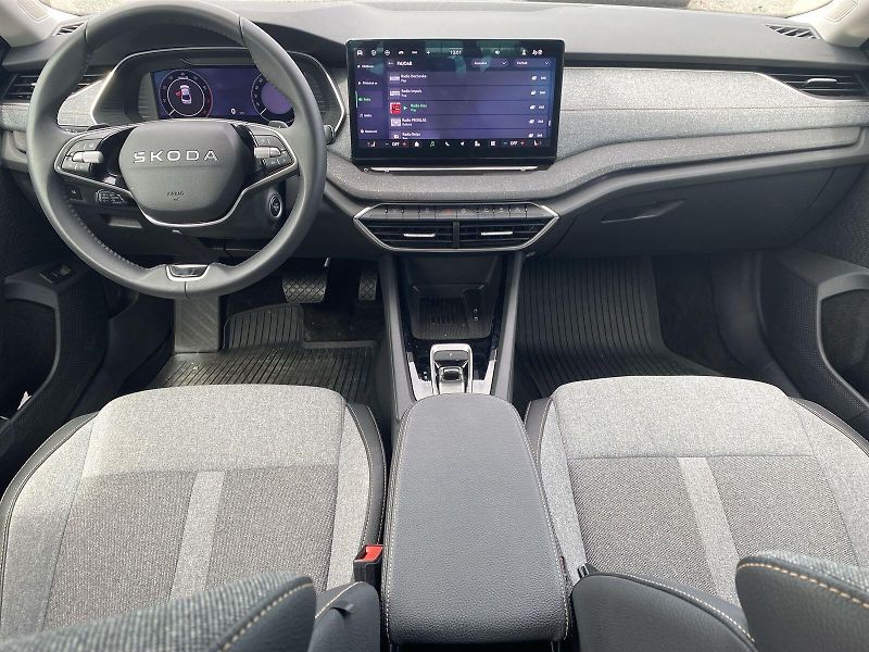 Škoda Octavia (2025) 1.5 TSI DSG Top Selection - fotka 5 z 34