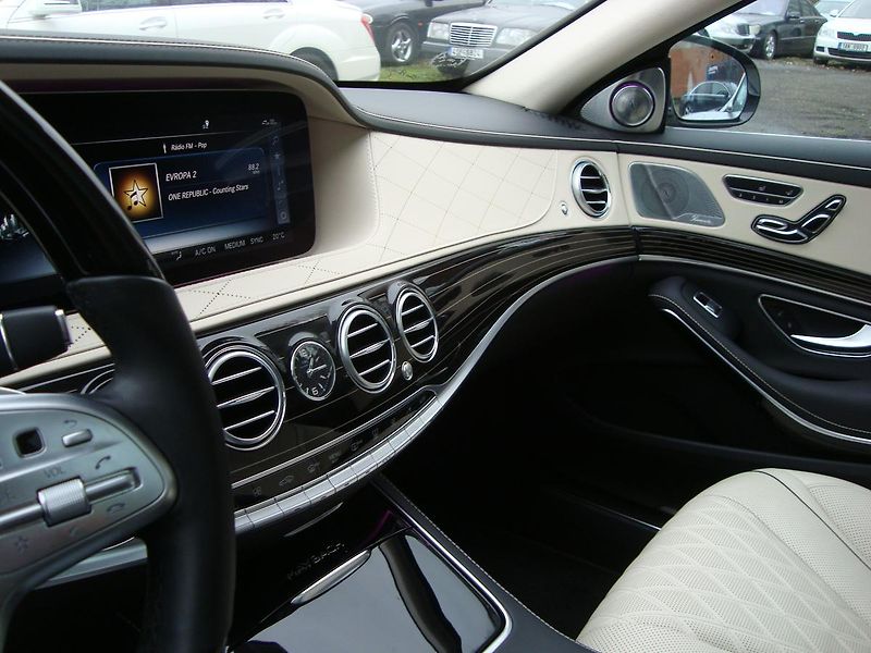 Mercedes-Benz Třídy S (2018) Maybach 560 4-Matic,ČR,1.Maj - fotka 71 z 77