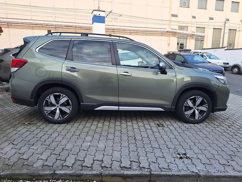 Subaru Forester (2020) Executive, kůže, NAVI,TOP stav - fotka 7 z 17