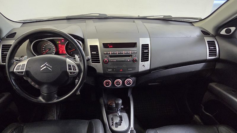 Citroën C-Crosser - fotka 6 z 6