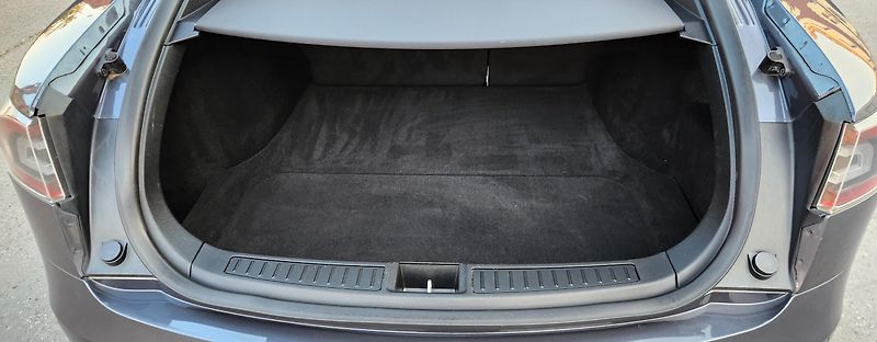 Tesla Model S (2020) 100D*LONG*RANGE*RAVEN*AWD* - fotka 15 z 48